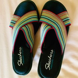 Sketcher’s Sandals (Size: 6)
